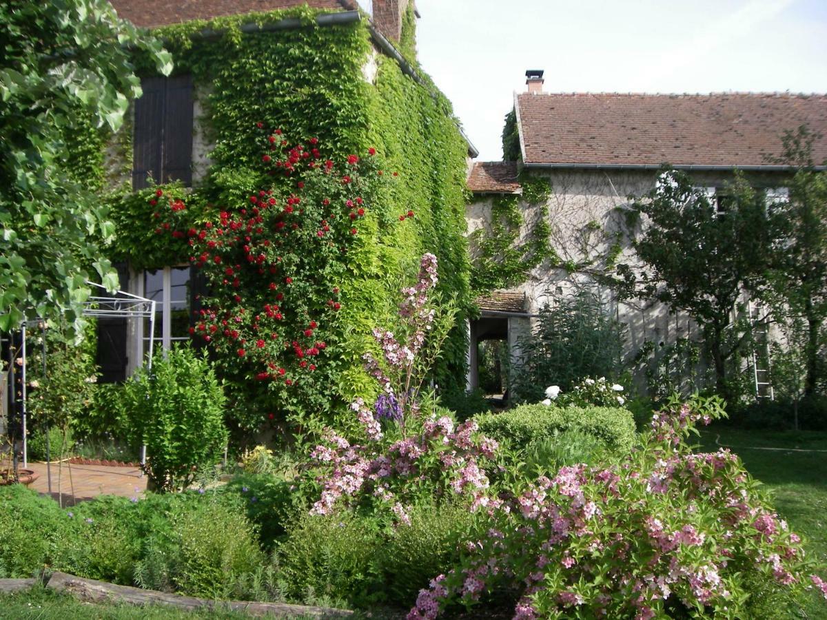 La Ferme Le Merger La Ferté-Gaucher Exterior foto