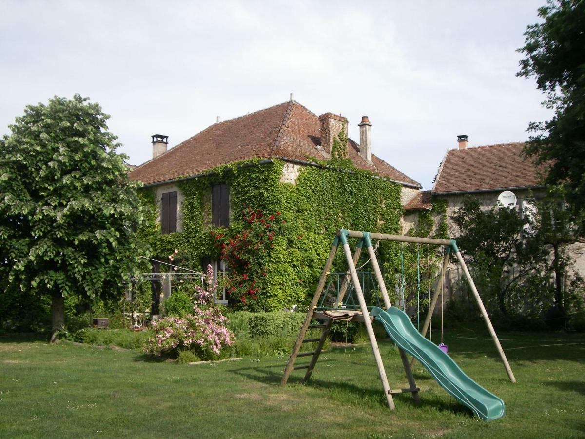 La Ferme Le Merger La Ferté-Gaucher Exterior foto